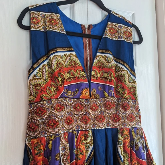 Vintage 70s vibrant print maxi dress - Picture 6 of 14